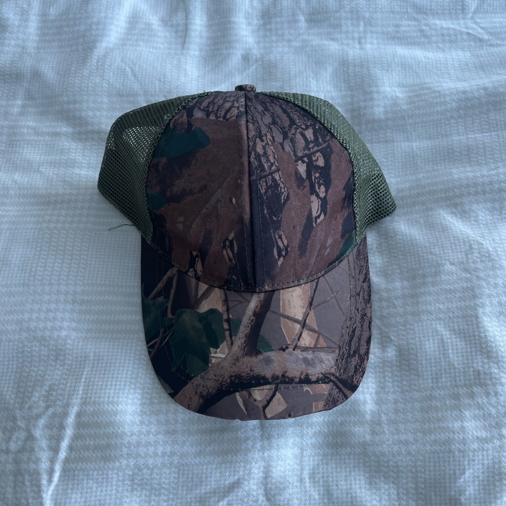 Camo hat